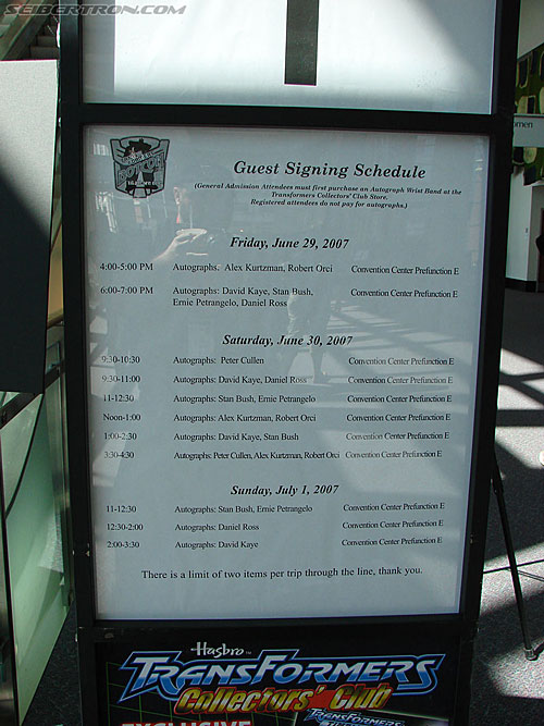 BotCon 2007: Rhode Island Convention Center - Transformers Event: DSC06496