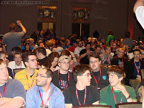 BotCon 2007: Panels - Transformers Event: DSC06816