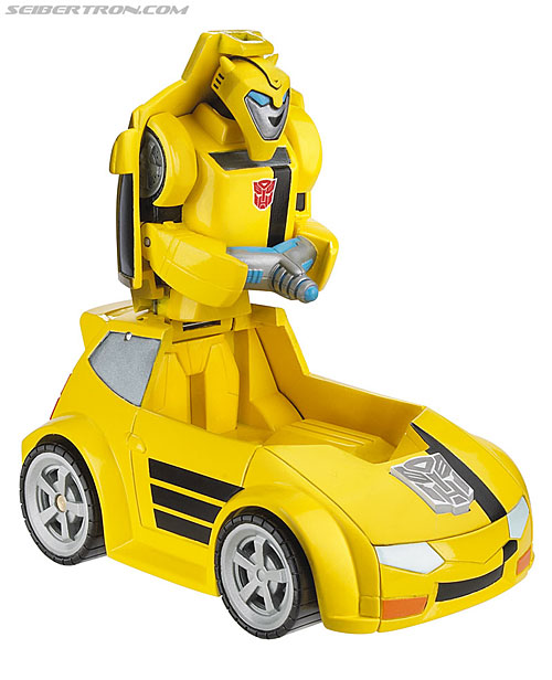 Toy Fair 2008: Transformers Animated - Transformers Event: Bumblebee (Bumper Battlers)