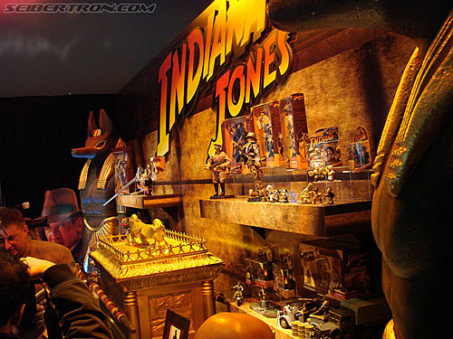 Toy Fair 2008: Indiana Jones - Transformers Event: DSC04890