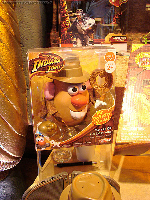 Toy Fair 2008: Indiana Jones - Transformers Event: DSC04965