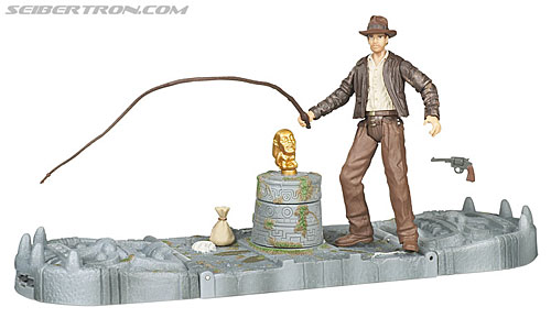 Toy Fair 2008: Indiana Jones - Transformers Event: IJ-Deluxe-Indiana-Jones-Flo