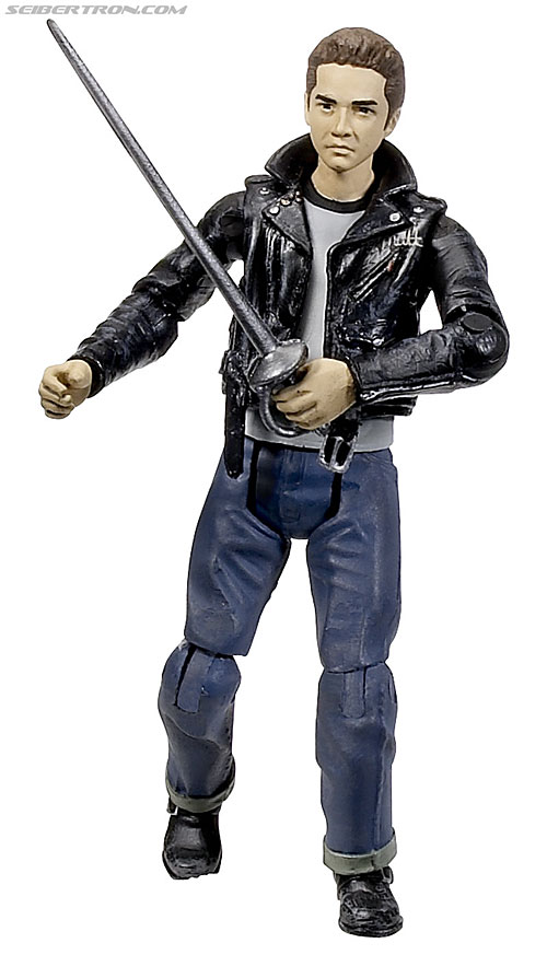 Toy Fair 2008: Indiana Jones - Transformers Event: IJ-Mutt-Sword