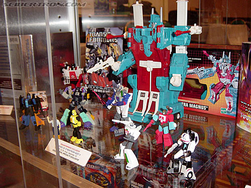 OTFCC 2003: Hasbro's Display - Transformers Event: Otfcc-2003-hasbro066
