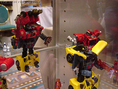 OTFCC 2003: Hasbro's Display - Transformers Event: Otfcc-2003-hasbro081