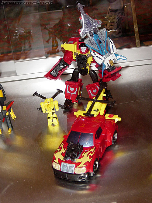 OTFCC 2003: Hasbro's Display - Transformers Event: Otfcc-2003-hasbro097