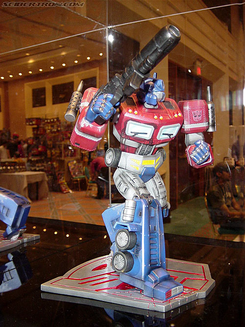 OTFCC 2003: Hasbro's Display - Transformers Event: Otfcc-2003-hasbro105