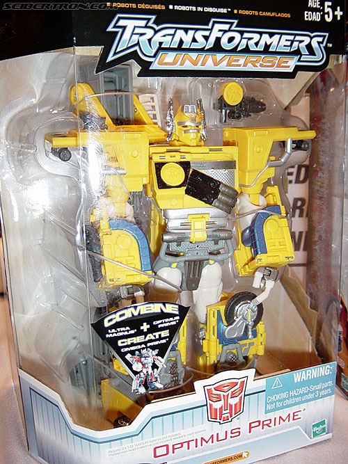 OTFCC 2003: Hasbro's Display - Transformers Event: Otfcc-2003-hasbro108