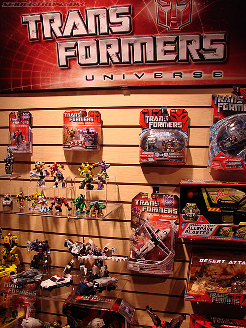 Toy Fair 2008: Transformers Universe - Transformers Event: DSC04667
