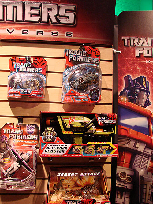 Toy Fair 2008: Transformers Universe - Transformers Event: DSC04668