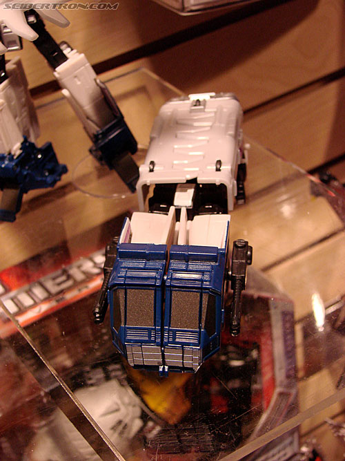 Toy Fair 2008: Transformers Universe - Transformers Event: DSC04693
