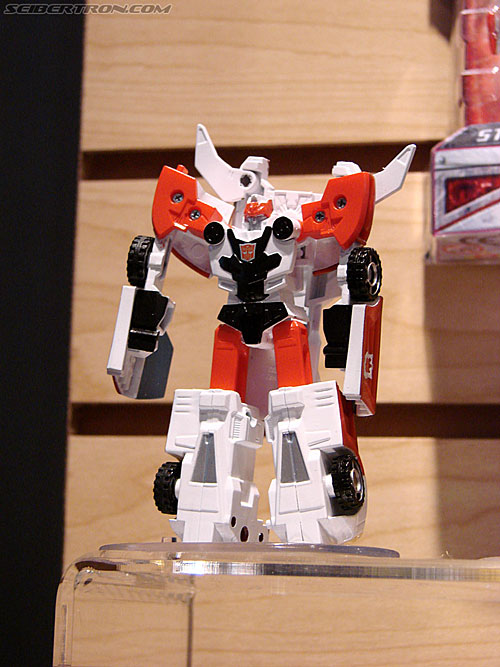 Toy Fair 2008: Transformers Universe - Transformers Event: DSC04704