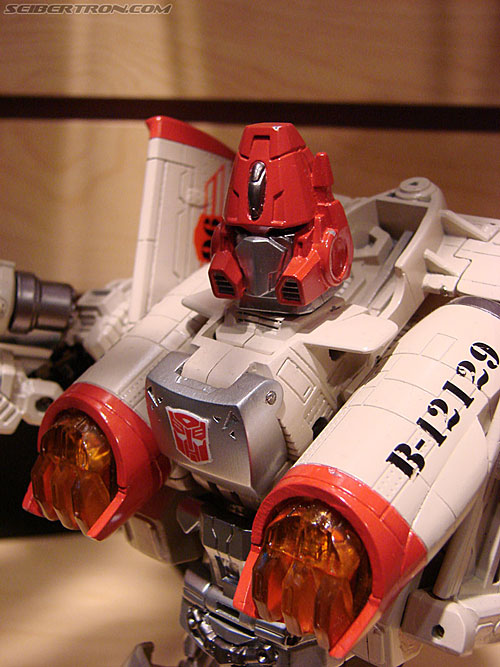 Toy Fair 2008: Transformers Universe - Transformers Event: DSC04728