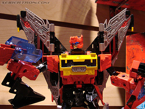 Toy Fair 2008: Transformers Universe - Transformers Event: DSC04736