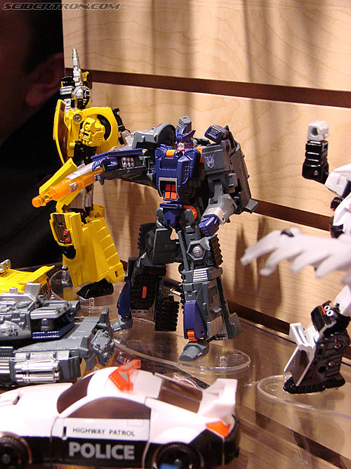 Toy Fair 2008 - Transformers Universe