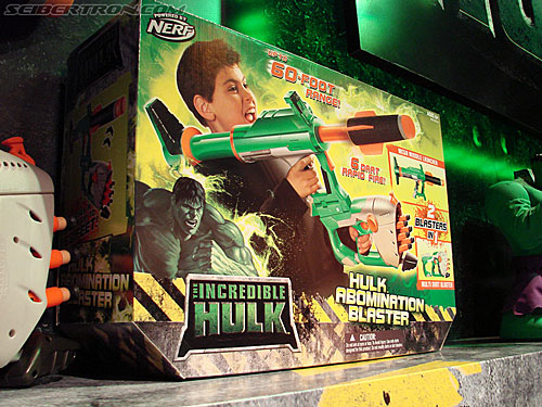 Toy Fair 2008: Hulk - Transformers Event: DSC04626