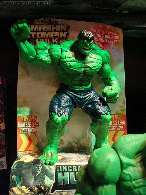 Toy Fair 2008: Hulk - Transformers Event: DSC04630