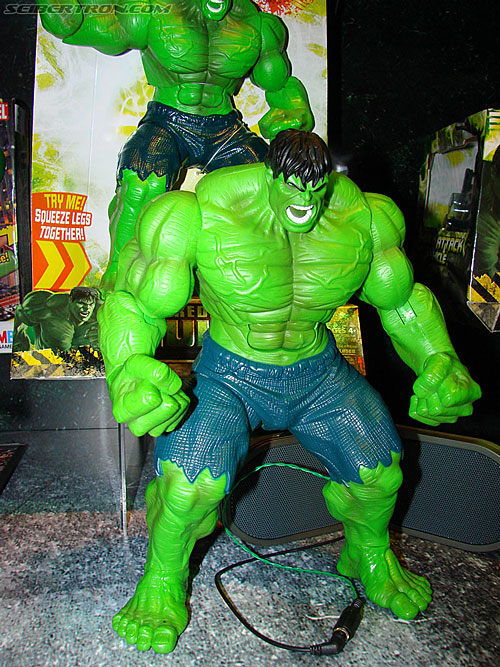 Toy Fair 2008: Hulk - Transformers Event: DSC04633