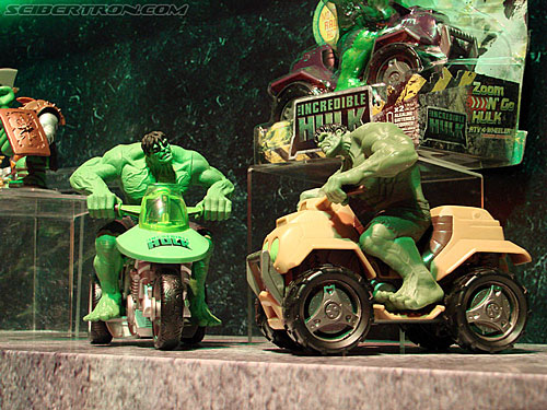 Toy Fair 2008: Hulk - Transformers Event: DSC04646