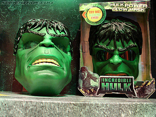 Toy Fair 2008: Hulk - Transformers Event: DSC04647