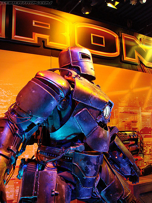Toy Fair 2008: Iron Man - Transformers Event: DSC04599