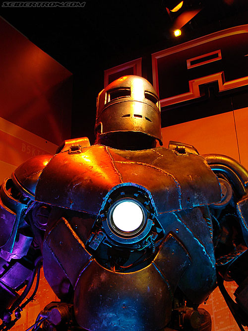Toy Fair 2008: Iron Man - Transformers Event: DSC04600