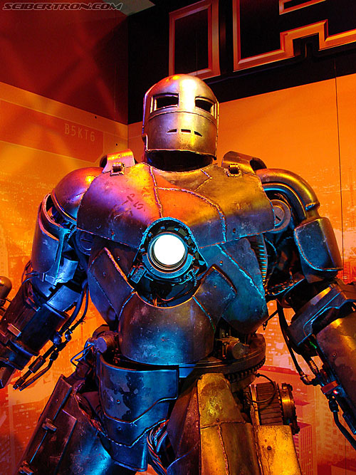 Toy Fair 2008: Iron Man - Transformers Event: DSC04601