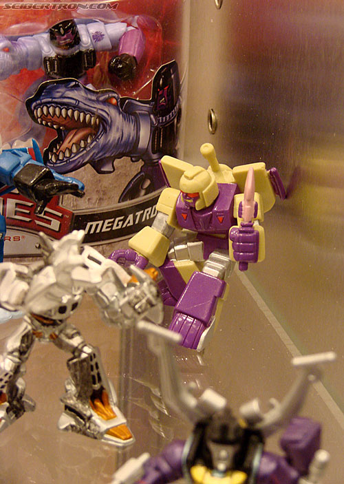 BotCon 2008: Robot Heroes - Transformers Event: Robotheroes018