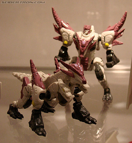 BotCon 2008: Transformers Universe (Classics 2.0) - Transformers Event: Universe030