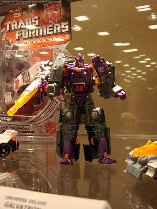 BotCon 2008: Transformers Universe (Classics 2.0) - Transformers Event: Universe033