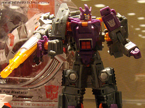 BotCon 2008: Transformers Universe (Classics 2.0) - Transformers Event: Universe034