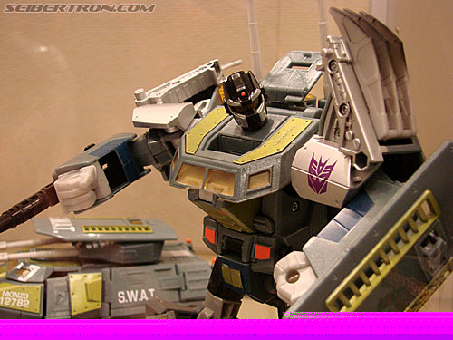 BotCon 2008: Transformers Universe (Classics 2.0) - Transformers Event: Universe041