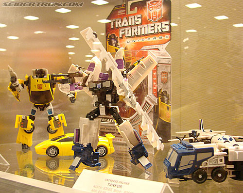 BotCon 2008: Transformers Universe (Classics 2.0) - Transformers Event: Universe053