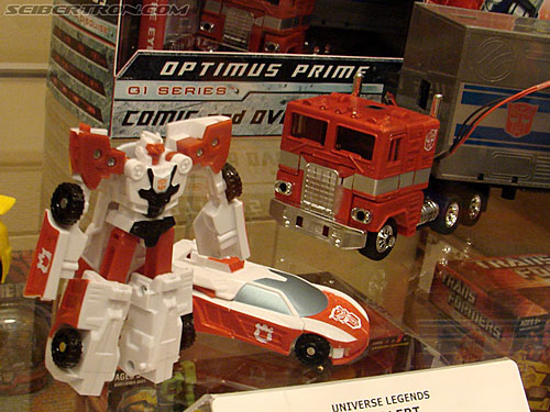 BotCon 2008: Transformers Universe (Classics 2.0) - Transformers Event: Universe071