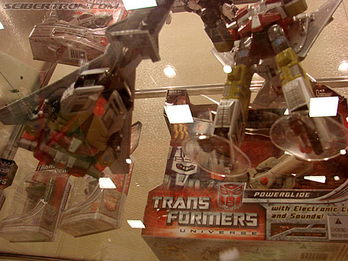 BotCon 2008: Transformers Universe (Classics 2.0) - Transformers Event: Universe097