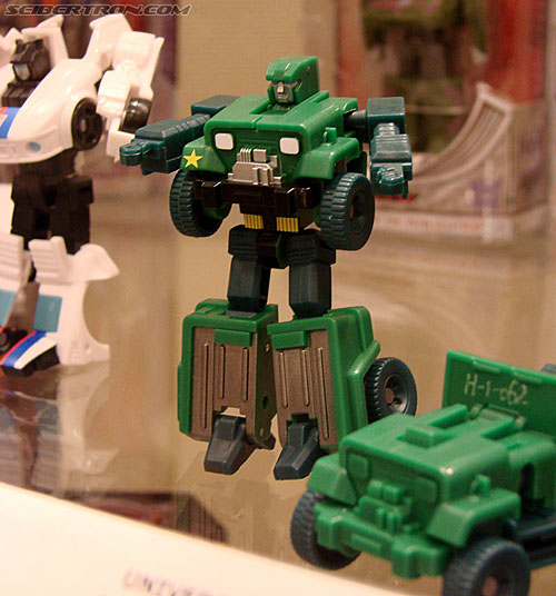 BotCon 2008: Transformers Universe (Classics 2.0) - Transformers Event: Universe102