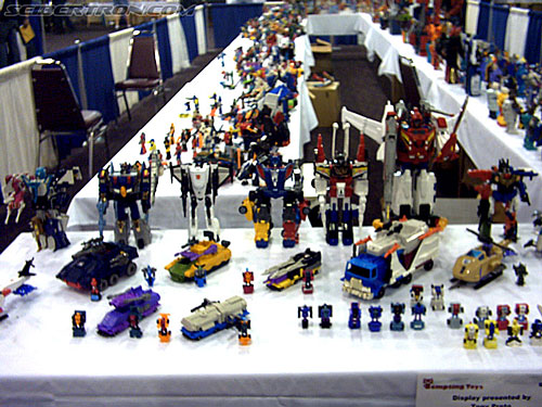 toys016.jpg