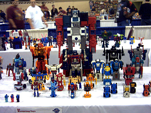 toys017.jpg