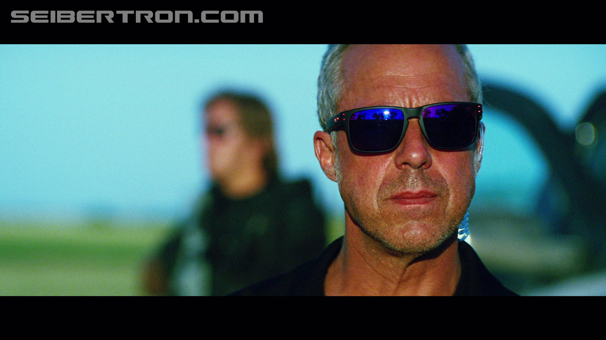 Transformers News: Massive Frame-By-Frame Gallery of Transformers Age of Extinction Teaser Trailer Transformers News: Massive Frame-By-Frame Gallery of Transformers Age of Extinction Teaser Trailer