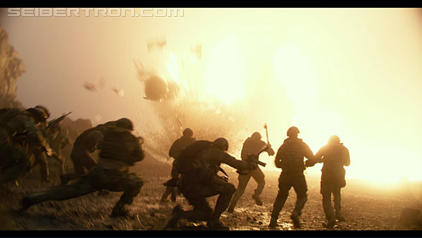 tf5-the-last-knight-0379.jpg