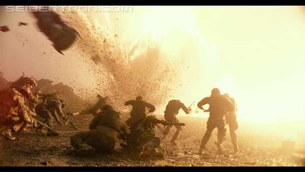 tf5-the-last-knight-0386.jpg