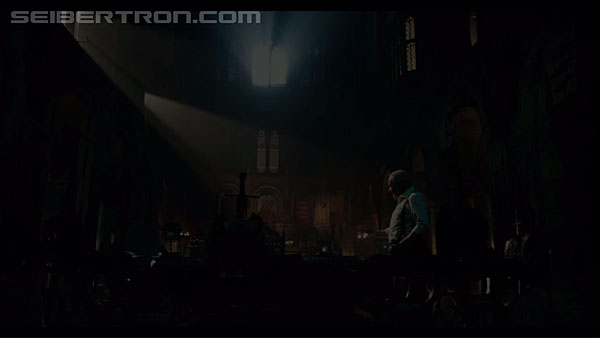 tf5-the-last-knight-1206.jpg