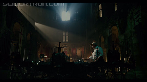 tf5-the-last-knight-1216.jpg