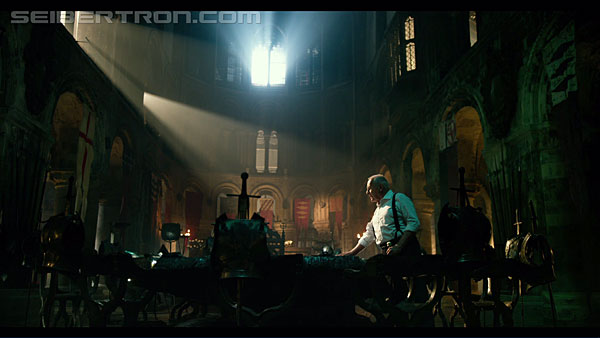 tf5-the-last-knight-1223.jpg