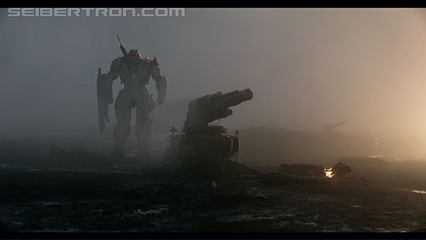 tf5-the-last-knight-1926.jpg
