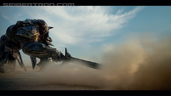 tf5-the-last-knight-2125.jpg