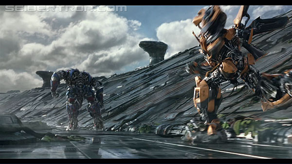 tf5-the-last-knight-2292.jpg