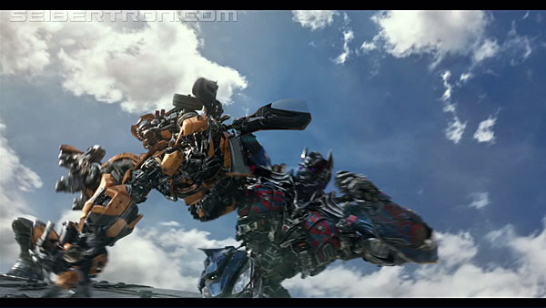 tf5-the-last-knight-2338.jpg
