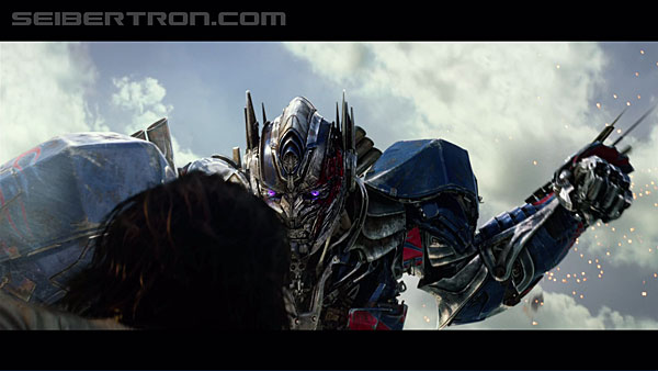 tf5-the-last-knight-2399.jpg