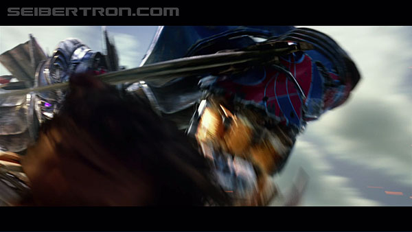 tf5-the-last-knight-2440.jpg
